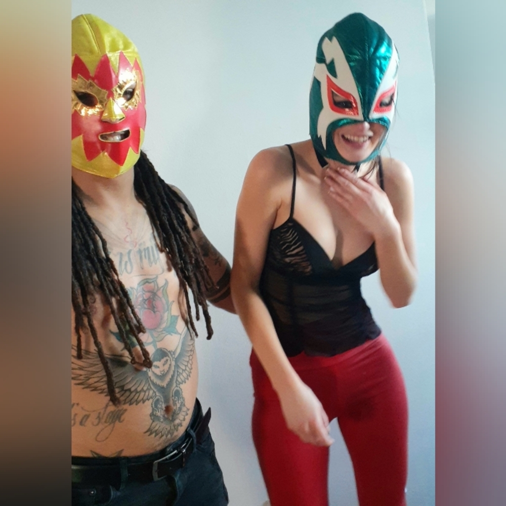 Lucha Libre luchador mask in vibrant green, white, and red - Picture 10 of 14